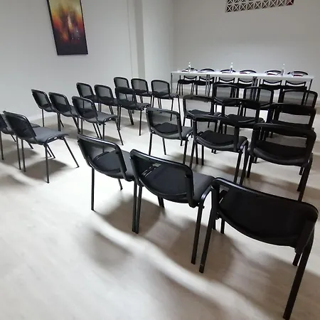 מלון דירות Vitors Plaza