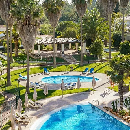 Vitors Plaza מלון דירות פורטימאו