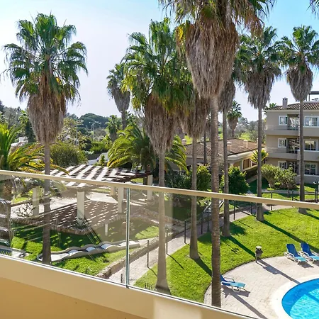 מלון דירות Vitors Plaza 4*