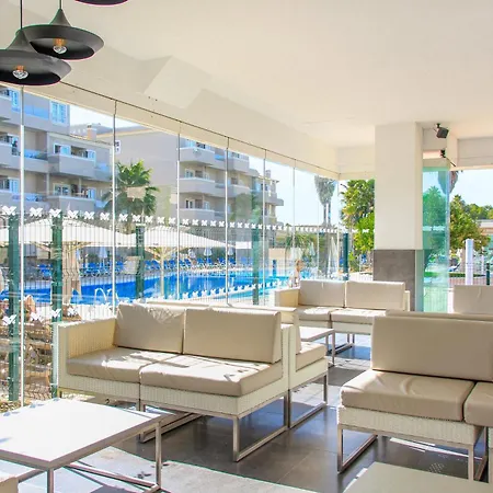 Vitors Plaza アパートホテル 4*