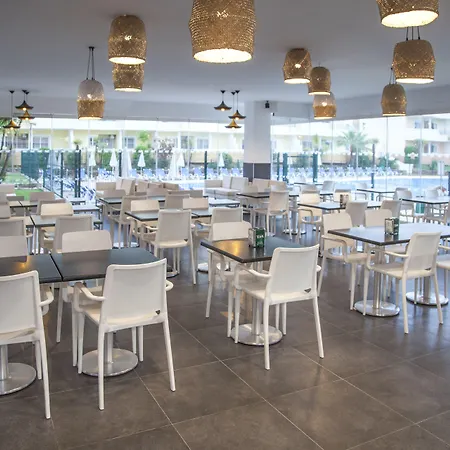 Vitors Plaza Alvor