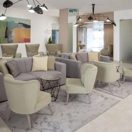 Vitors Plaza بورتيماو