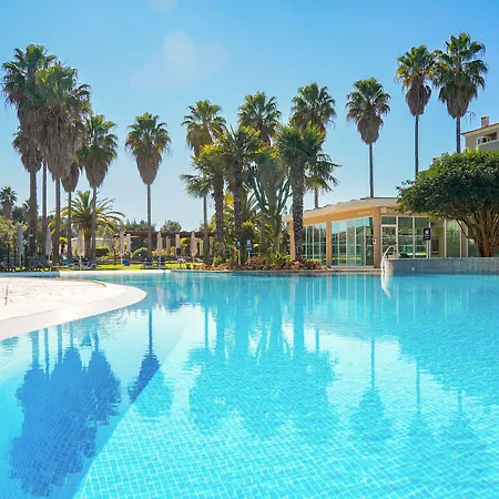 Vitors Plaza Aparthotel 4*