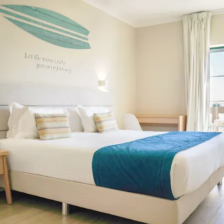 Vitors Plaza Alvor