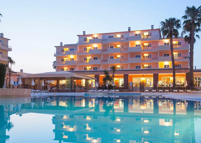 Vitors Plaza Aparthotel