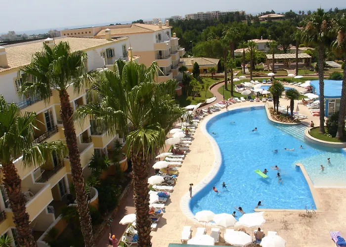 Vitors Plaza Aparthotel 4*