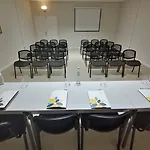 Vitors Plaza Aparthotel 4*