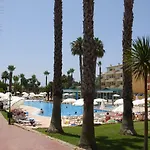 Vitors Plaza Aparthotel
